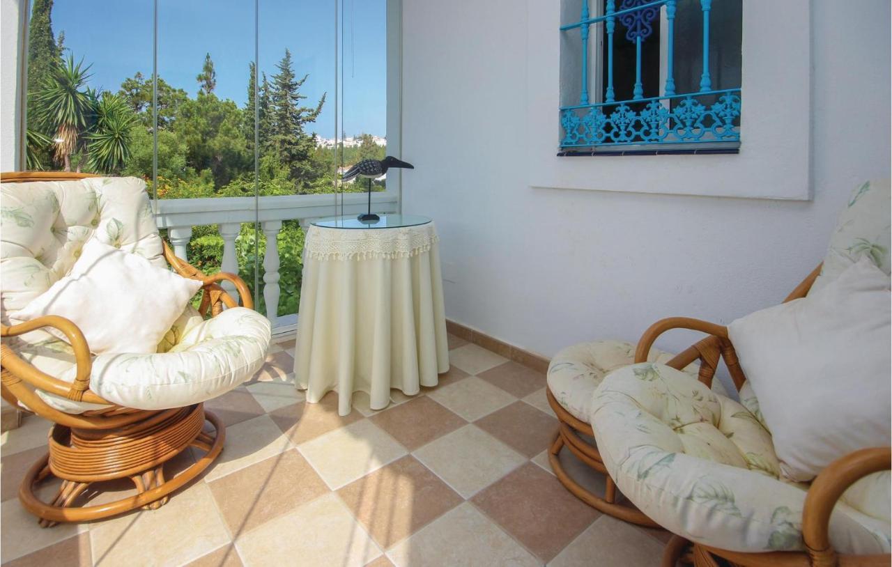 Gorgeous Apartment In Urb El Chaparral With Wifi ลากาลาเดมิฮาส ภายนอก รูปภาพ