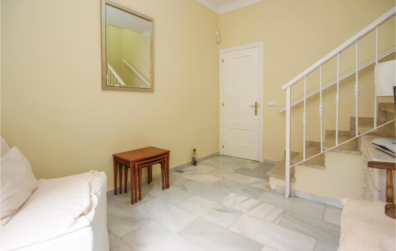 Gorgeous Apartment In Urb El Chaparral With Wifi ลากาลาเดมิฮาส ภายนอก รูปภาพ